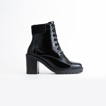 7502 Viena Black Leather