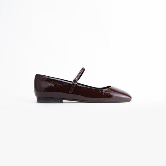 17007 Patent Wine Leather