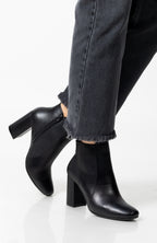 Samantha Bootie
