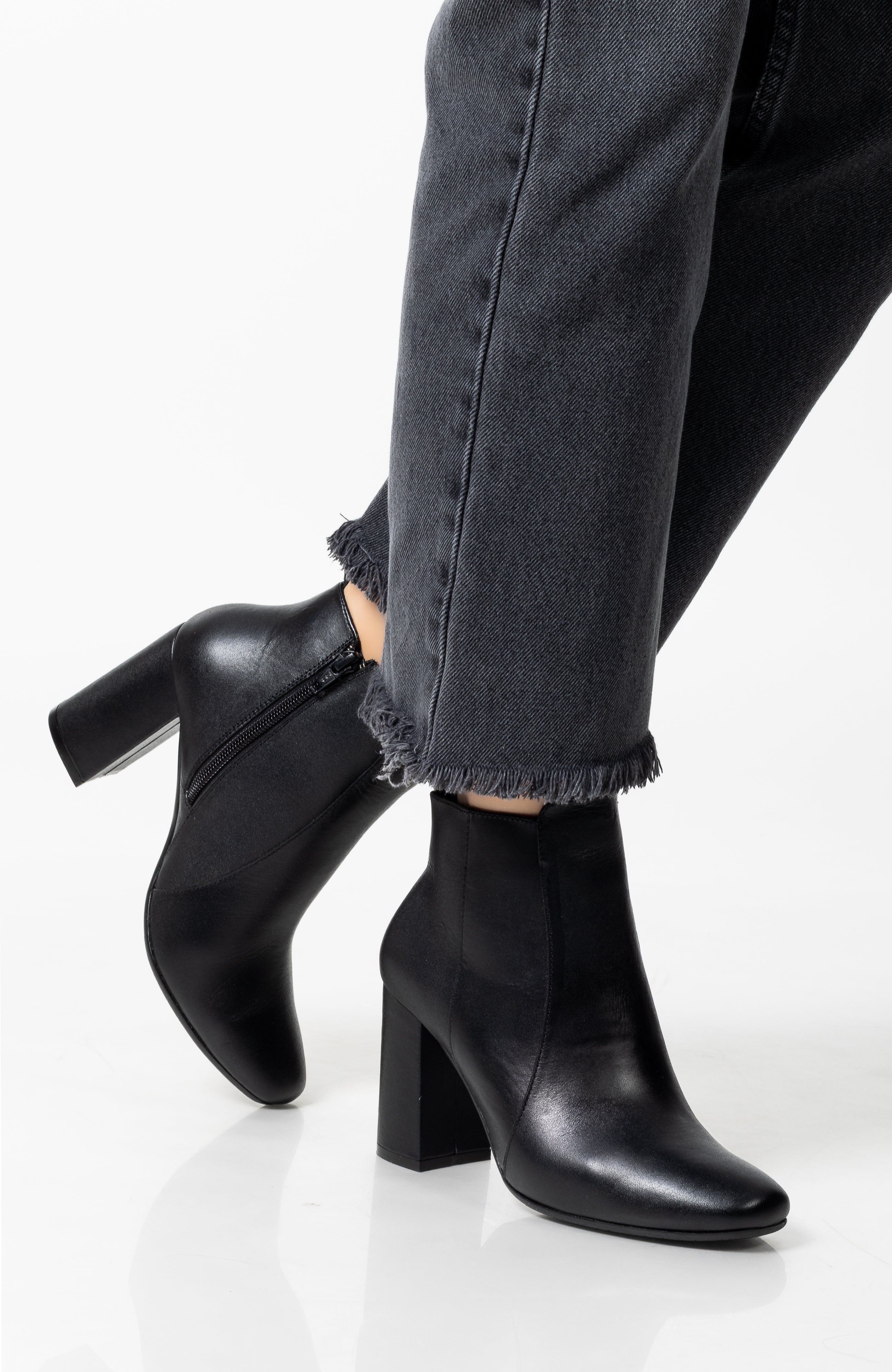 Samantha Bootie