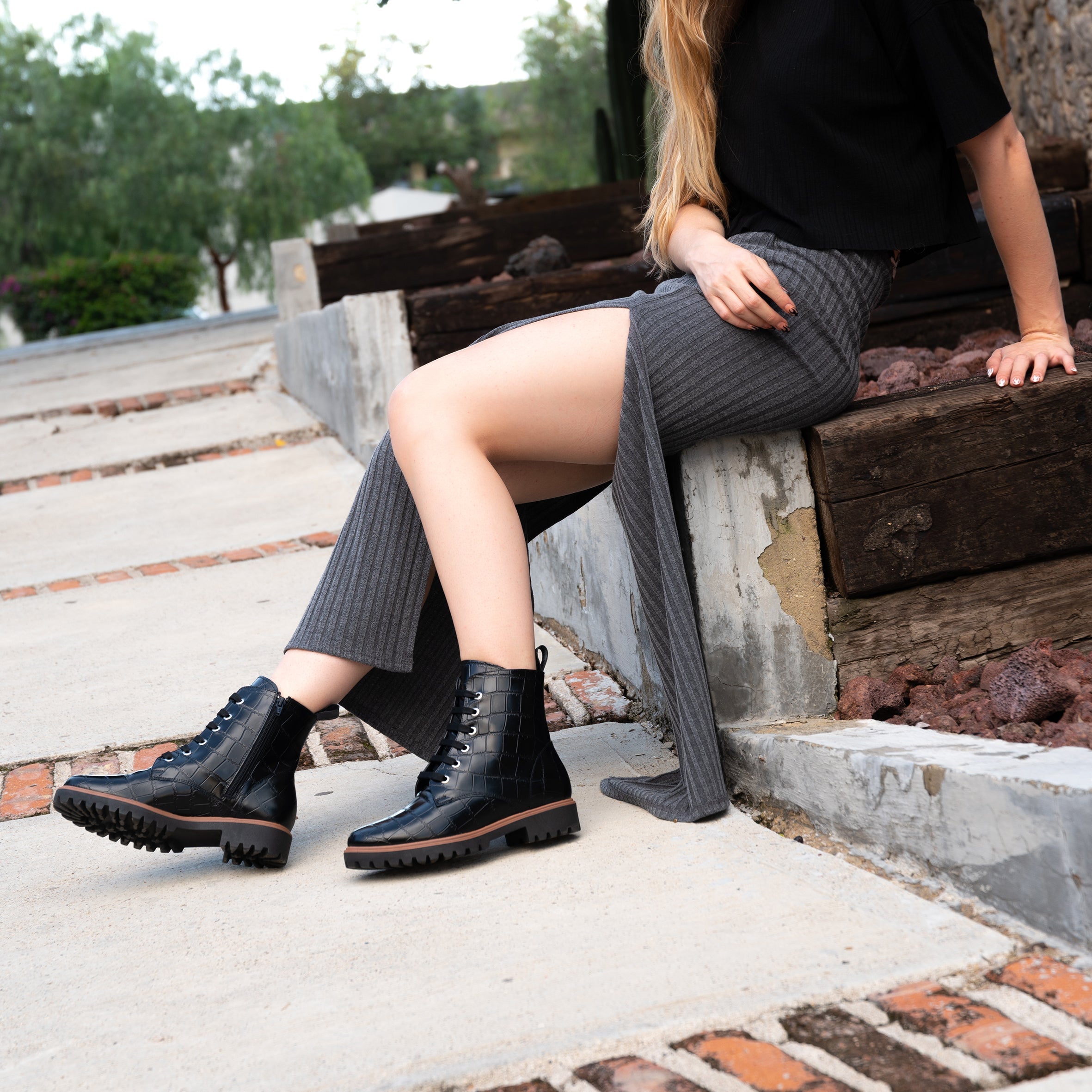 3377 Printco Black Leather Secondary image