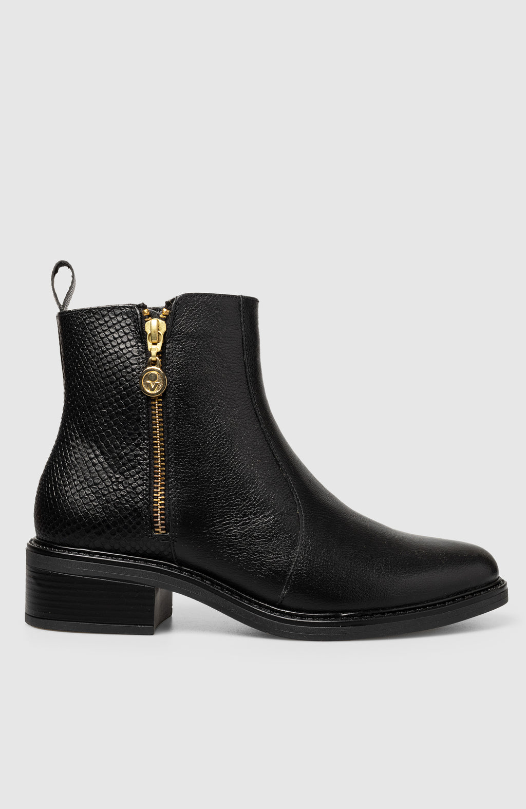 Lula Bootie Manela