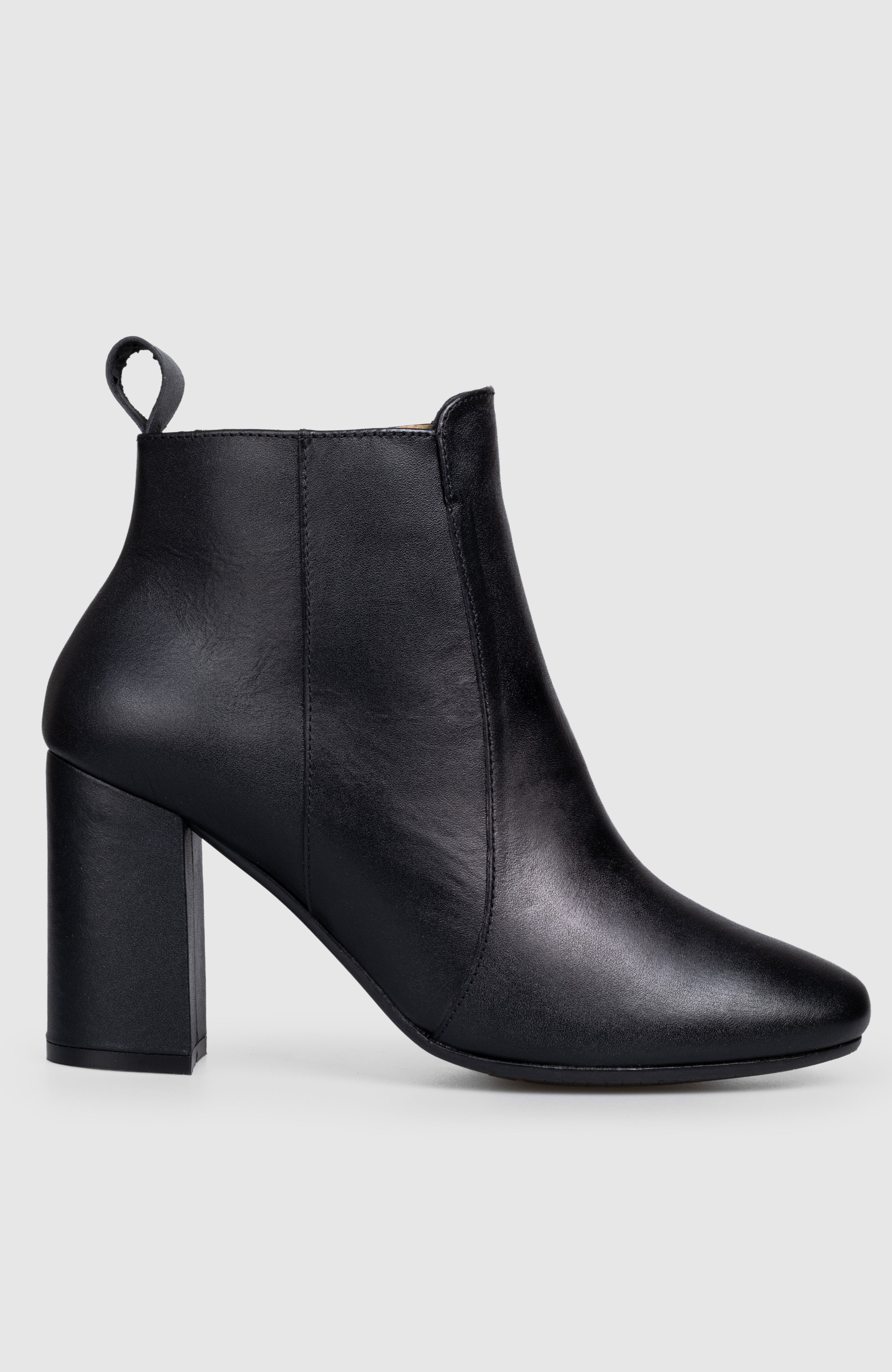 Samantha Bootie